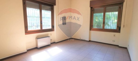 765m² Warehouse in Varese, Italy No. 61967 5