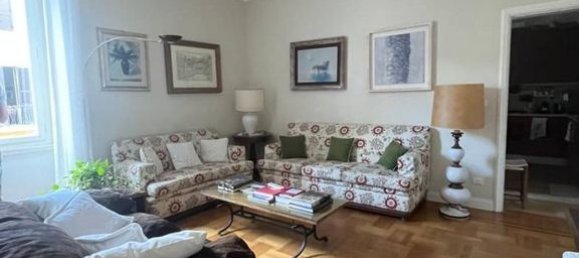 4 bedrooms Apartment in Rome, Italy No. 273973 10