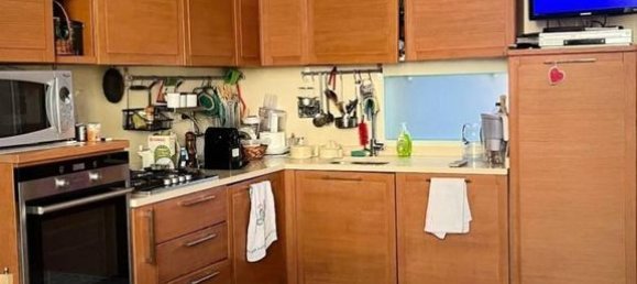 4 bedrooms Apartment in Rome, Italy No. 273973 15