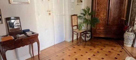4 bedrooms Apartment in Rome, Italy No. 273973 4