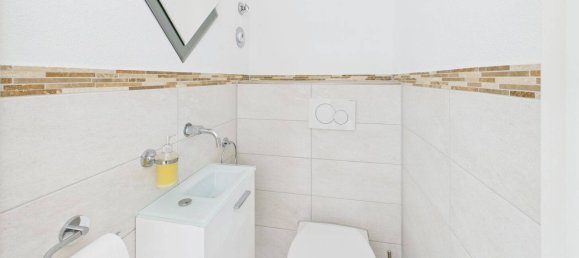 Apartamento de 2 dormitorios en Esslingen, Germany No. 320801 28