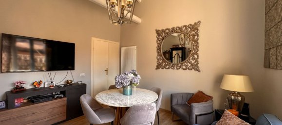 Квартира с 4 спальнями в Лукка, Италия № 342438 2