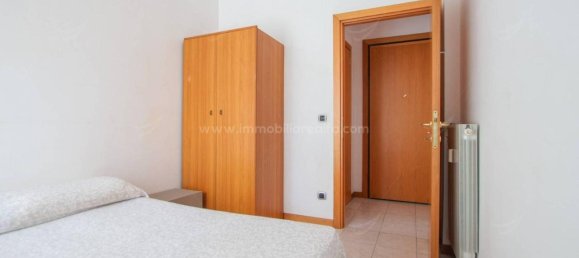 3 rooms Apartment in Borghetto Santo Spirito, Italy No. 27782 16