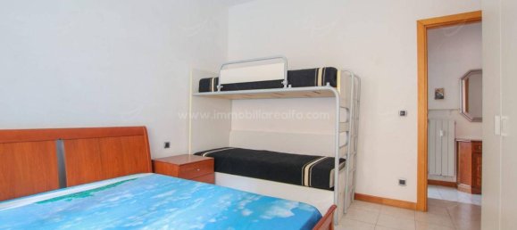 3 rooms Apartment in Borghetto Santo Spirito, Italy No. 27782 10