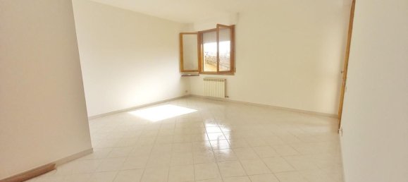 4غرفة شقة في Castelfiorentino, Italy رقم 196308 3