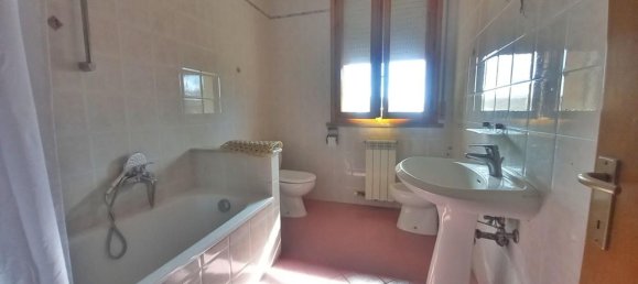 4غرفة شقة في Castelfiorentino, Italy رقم 196308 24