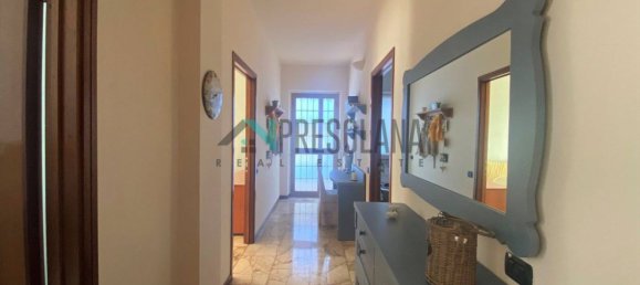 Apartamento de 2 dormitorios en Oneta, Italy No. 167069 10