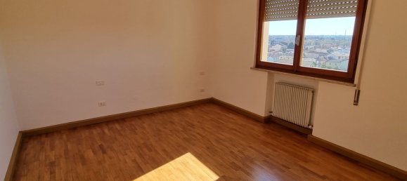 4-Zimmer Wohnung in Udine, Italy, Nr. 84292 13