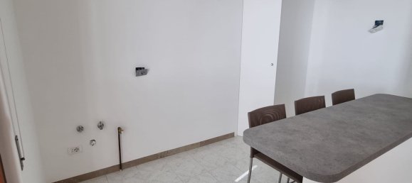 4-Zimmer Wohnung in Udine, Italy, Nr. 84292 7