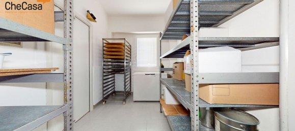 135m² Commercial property in Caponago, Italy No. 378464 24