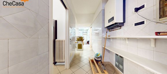 135m² Commercial property in Caponago, Italy No. 378464 12