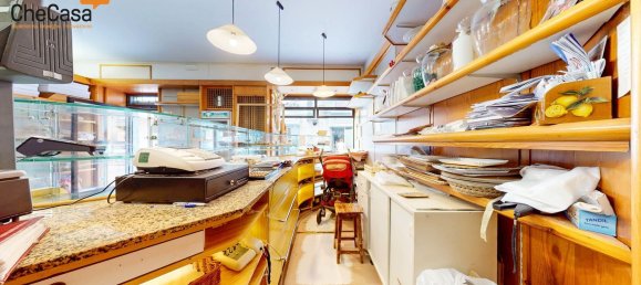 135m² Commercial property in Caponago, Italy No. 378464 10