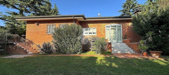 3 Schlafzimmer Villa in Grezzana, Italy, Nr. 263116 16