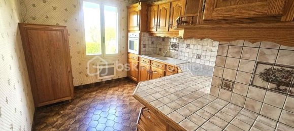 3 غرف نوم منزل في Saint-Pierre-les-Elbeuf, France رقم 353746 4