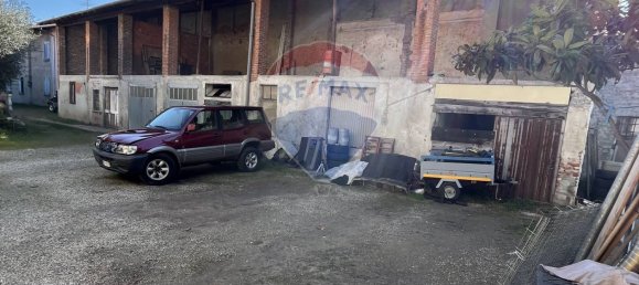 Дом с 5 комнатами в Ванцагелло, Италия № 74607 8