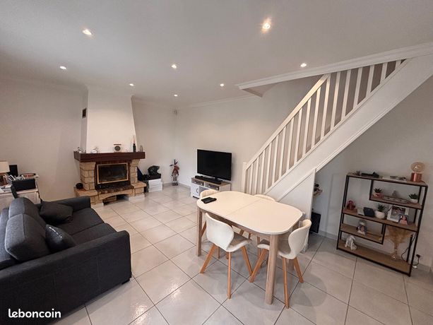 3 Schlafzimmer Haus in Le Raincy, France, Nr. 315390