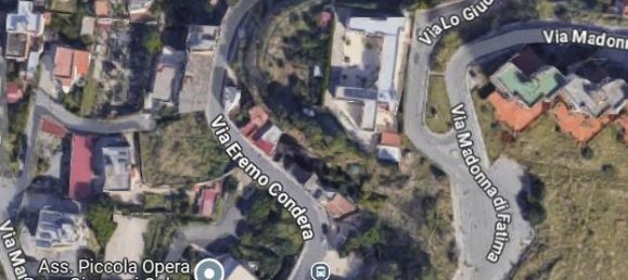 6 bedrooms Apartment in Reggio Calabria, Italy No. 36191 2