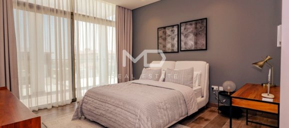 5 bedrooms Villa in Abu Dhabi, UAE No. 47582 46