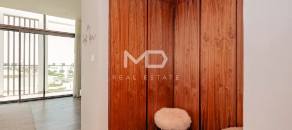 5 bedrooms Villa in Abu Dhabi, UAE No. 47582 53