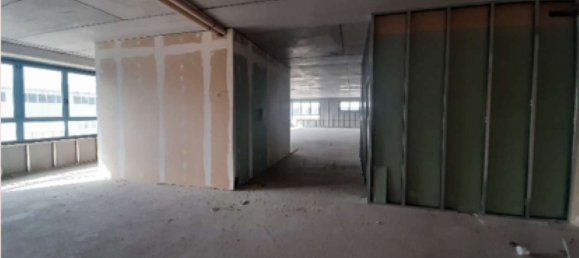 Gewerbliche Immobilie in Camerata Picena, Italy 1500m², Nr. 327766 13