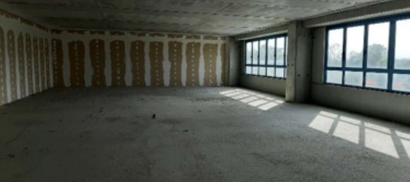 Gewerbliche Immobilie in Camerata Picena, Italy 1500m², Nr. 327766 10