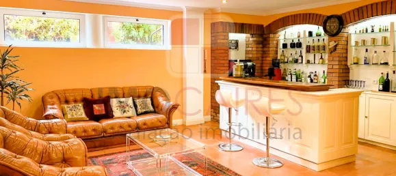 Дом с 4 спальнями в Фуншал, Португалия № 144313 13