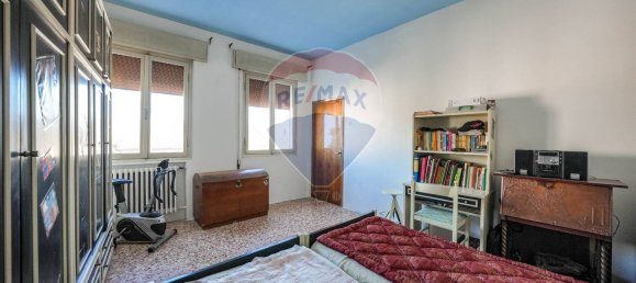 5 rooms House in Codigoro, Italy No. 109242 14