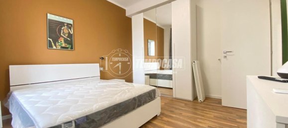 Квартира с 2 комнатами в Милан, Италия № 247855 2