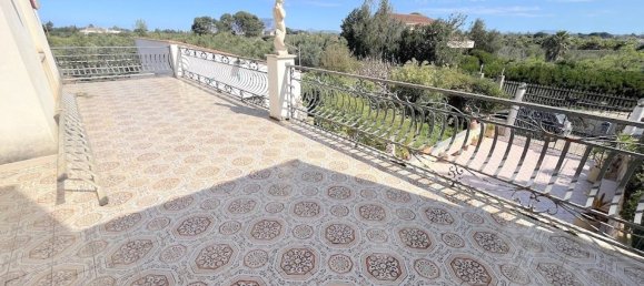 Casa de 5 habitaciónes en Trapani, Italy No. 45937 14