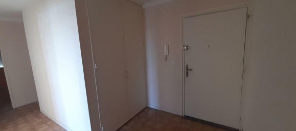 3 Schlafzimmer Wohnung in Le Mans, France, Nr. 357679 3