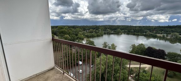 3 Schlafzimmer Wohnung in Le Mans, France, Nr. 357679 8