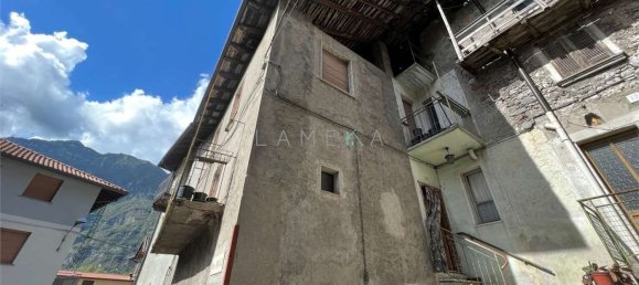 Casa de 12 divisões em Esine, Italy N.º 191023 6