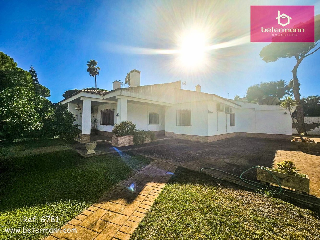 4 Schlafzimmer Haus in El Puerto de Santa Maria, Spain, Nr. 250637