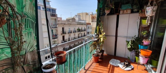 Квартира с 3 спальнями в Старый город, Испания № 24363 5