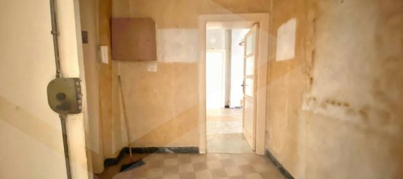 3 rooms Apartment in Sant'Anastasia, Italy No. 22513 10