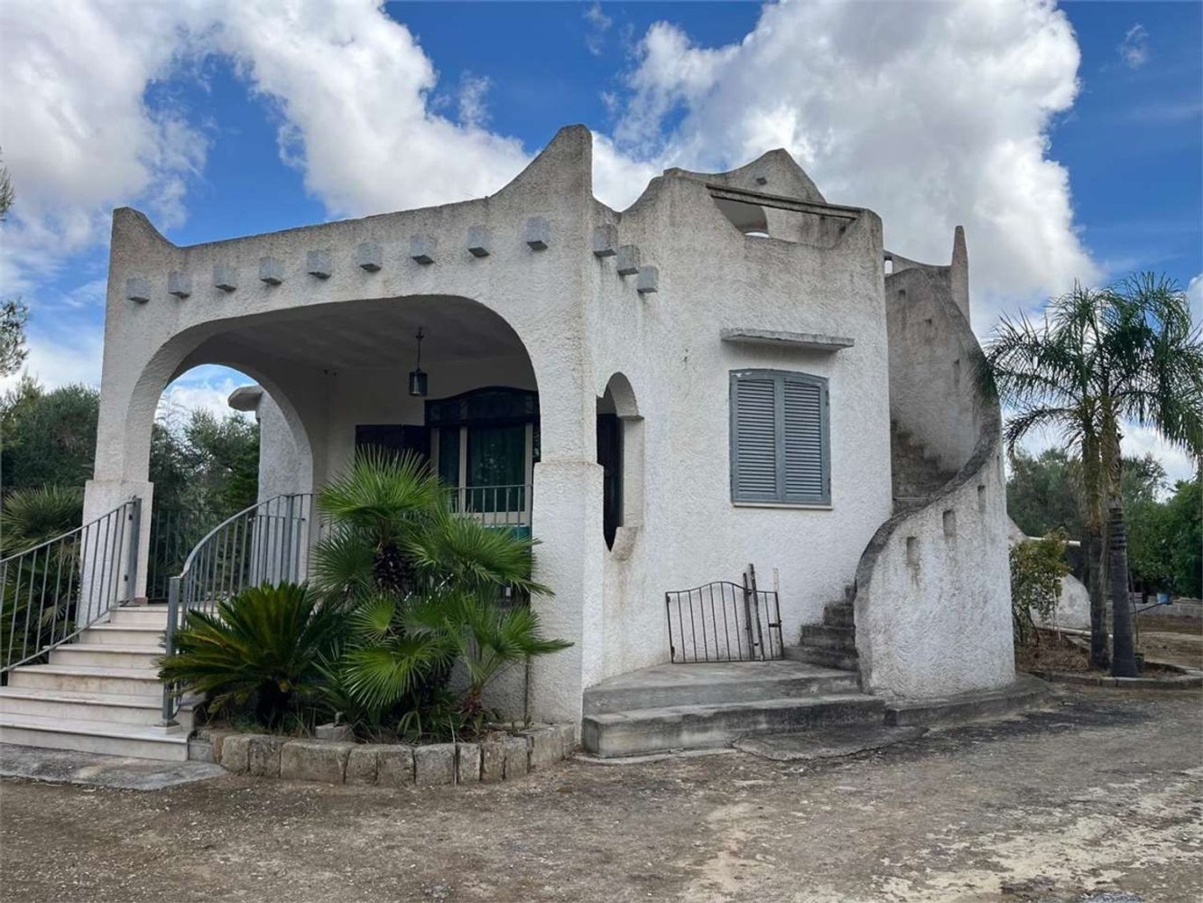 4 rooms Villa in Francavilla Fontana, Italy No. 306944