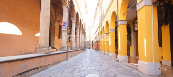 Almacén en Bologna, Italy 30 m² No. 267034 3