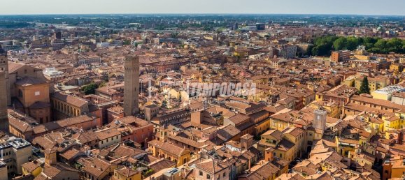 Almacén en Bologna, Italy 30 m² No. 267034 6