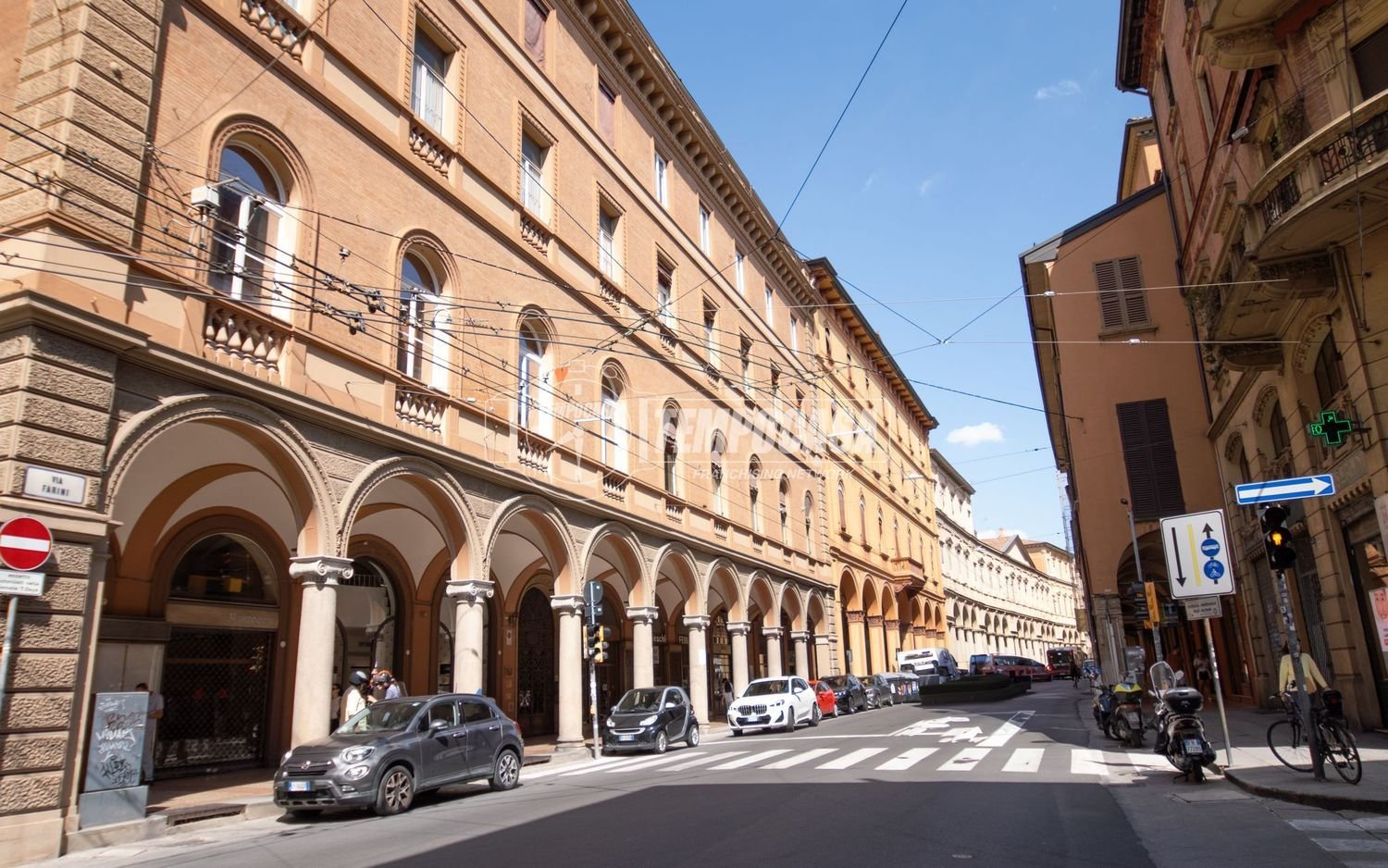 Almacén en Bologna, Italy 30 m² No. 267034