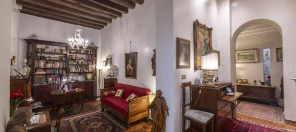 2 bedrooms Apartment in Venice, Italy No. 160377 4