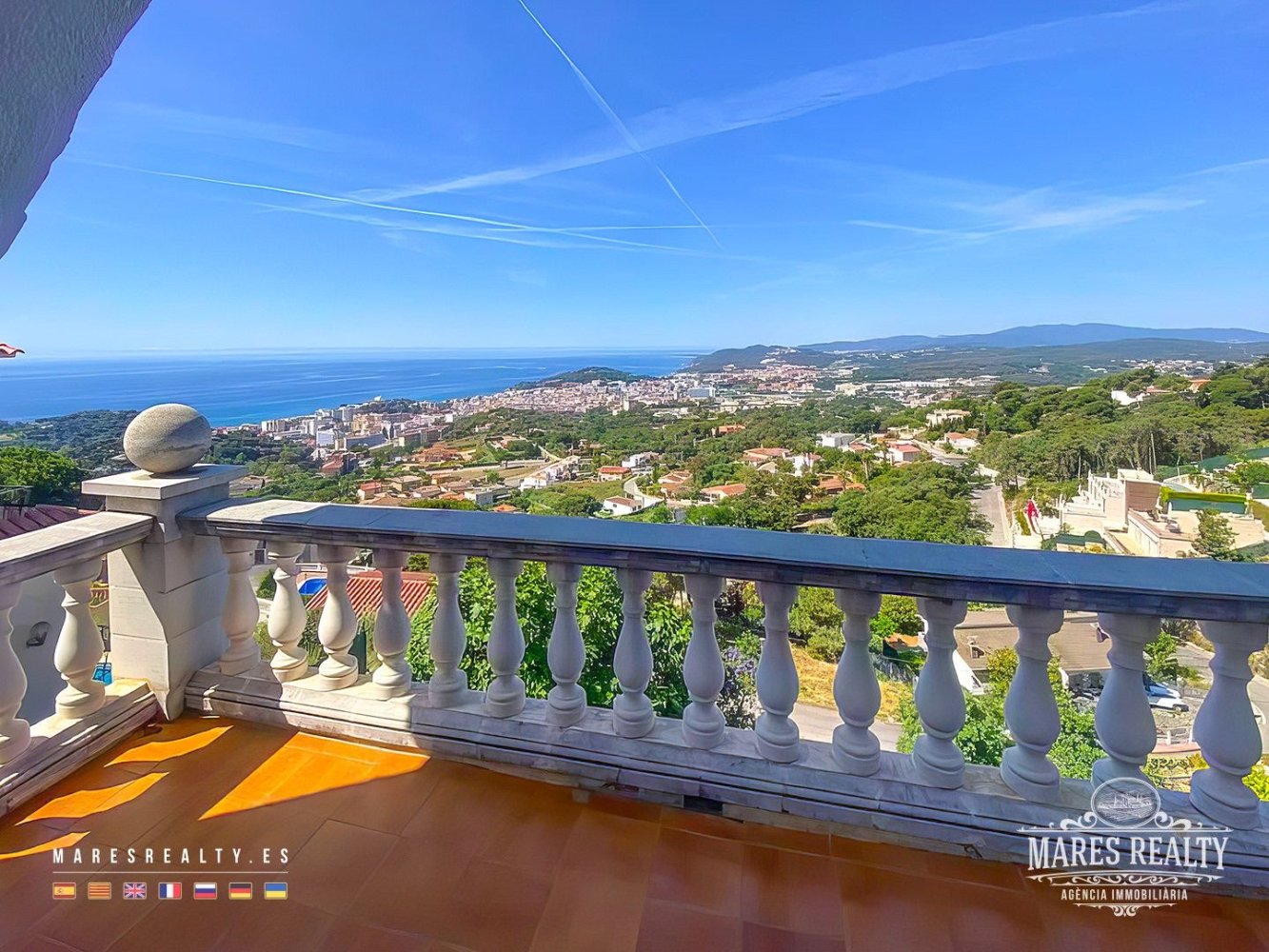 5 bedrooms Villa in Lloret de Mar, Spain No. 10717