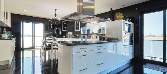 Apartamento de 4 dormitorios en Povoa de Varzim, Portugal No. 116152 7