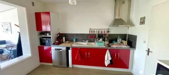 3 bedrooms House in Le Blanc, France No. 303720 4