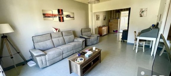 3 bedrooms House in Le Blanc, France No. 303720 2