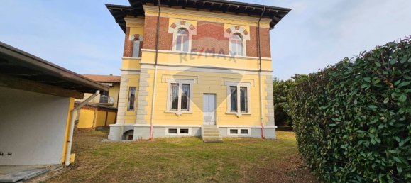 Villa de 18 habitaciónes en Olgiate Olona, Italy No. 165243 15