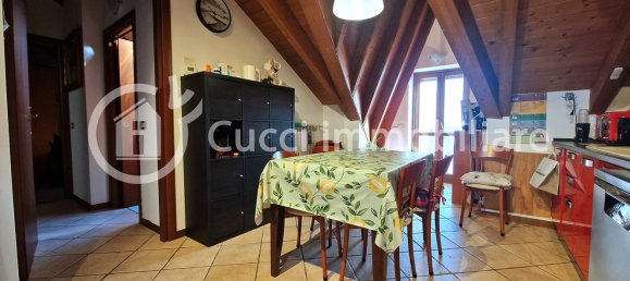 Квартира с 3 комнатами в Рончелло, Италия № 142563 5