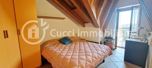 Квартира с 3 комнатами в Рончелло, Италия № 142563 24