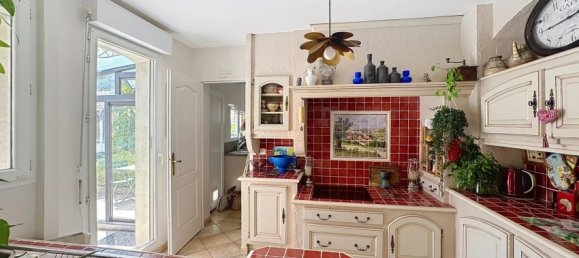 4 bedrooms Villa in Eure, France No. 279691 11