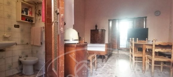 Studio in Foggia, Italy No. 150517 10