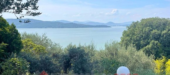 4 rooms Apartment in Passignano sul Trasimeno, Italy No. 146171 34